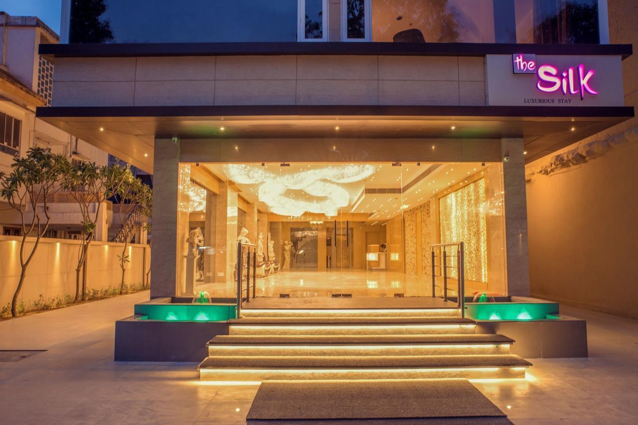 Kyriad Hotel Jaipur By Othpl Zewnętrze zdjęcie