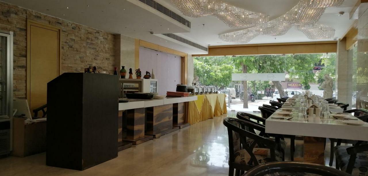 Kyriad Hotel Jaipur By Othpl Zewnętrze zdjęcie